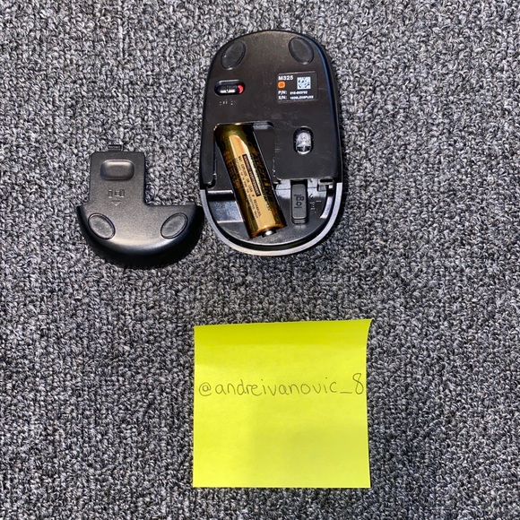 Logitech Wireless Optical Mouse with Nano Reciever M325 - Silver - Picture 2 of 2